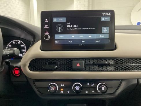 Certified 2026 Honda HR-V LX image 22