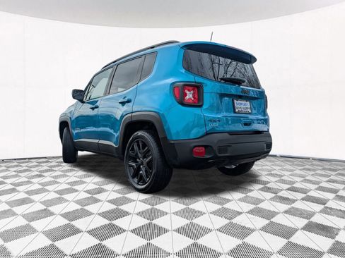 Used 2022 Jeep Renegade Altitude w/ Convenience Group image 12