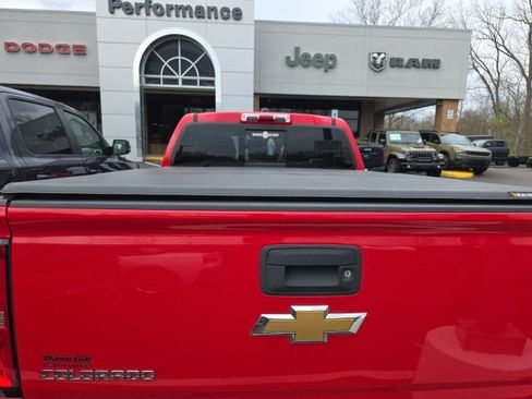 Used 2015 Chevrolet Colorado Z71 image 8