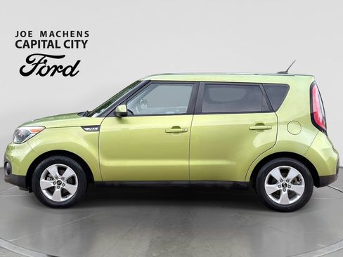 Used 2019 Kia Soul FWD image 8