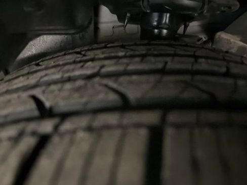 Used 2018 Ford Fusion SE FWD image 29
