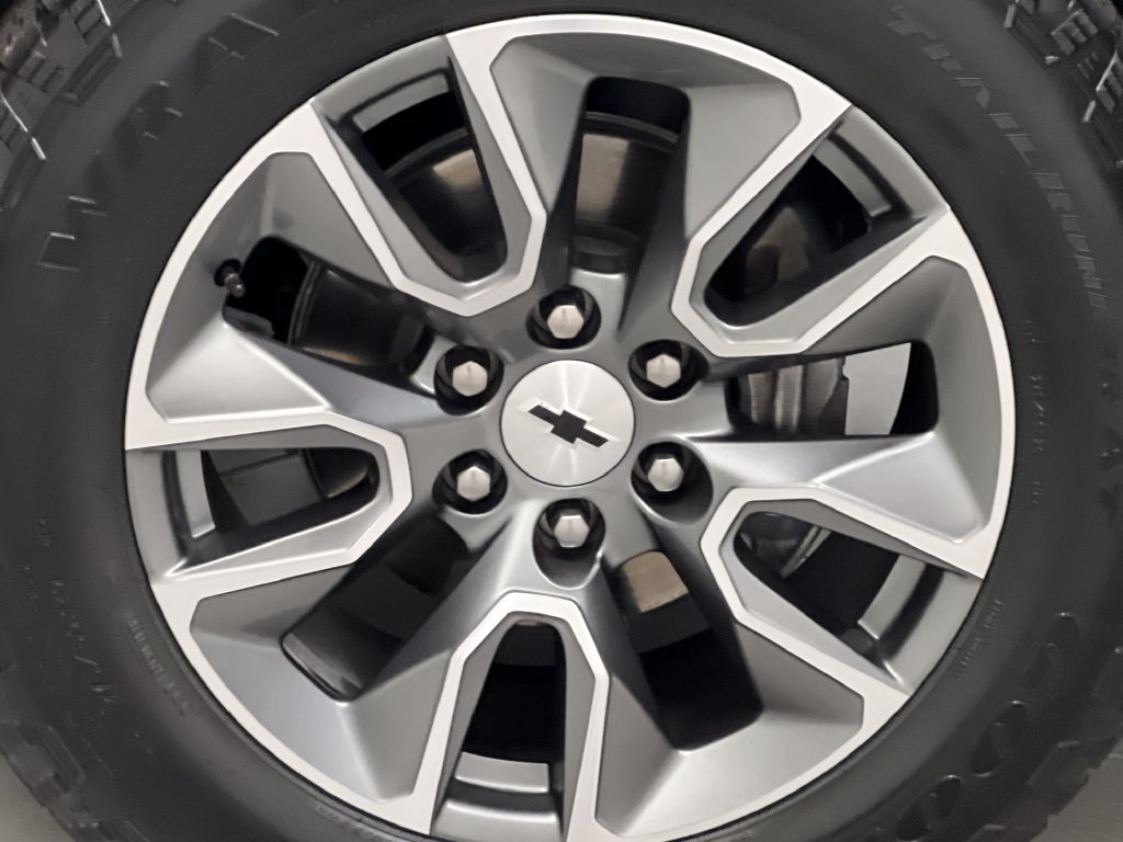 Used 2024 Chevrolet Silverado 1500 RST AWD/4WD image 66
