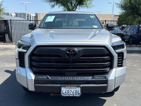 Used 2025 Toyota Tundra Limited AWD/4WD image 6