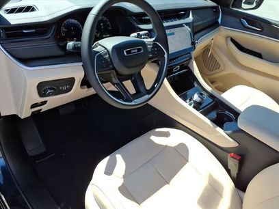 New 2026 Jeep Grand Cherokee Limited