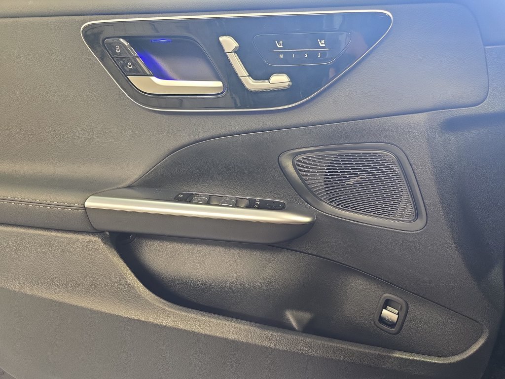 Certified 2026 Mercedes-Benz C 300 Sedan image 28