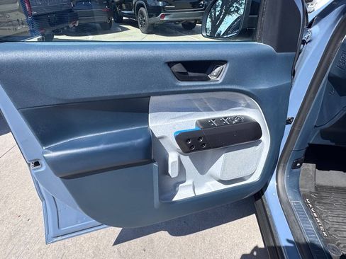 Used 2025 Ford Maverick XLT w/ XLT Luxury Package AWD/4WD image 10