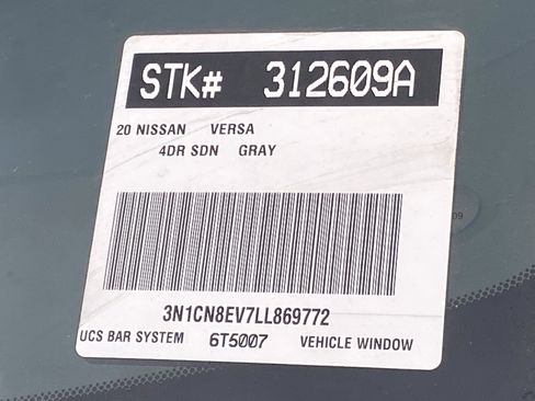 Used 2020 Nissan Versa SV w/ Trunk Package image 5