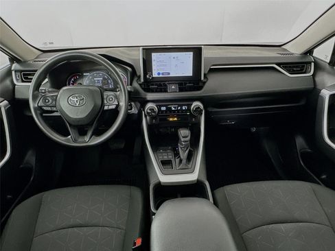 Certified 2025 Toyota RAV4 XLE image 21