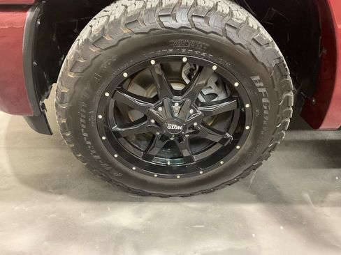 Used 2025 RAM 1500 Big Horn AWD/4WD image 8