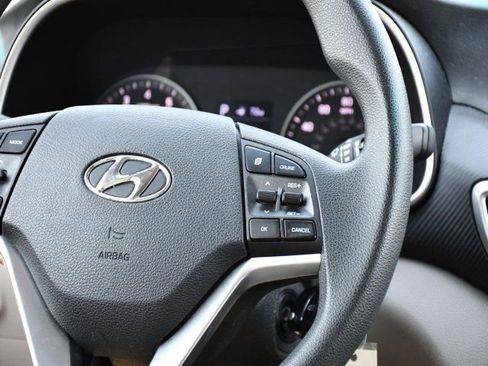 Used 2019 Hyundai Tucson SE FWD image 26