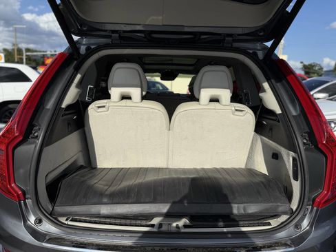 Used 2016 Volvo XC90 T6 Inscription w/ Vision Package AWD/4WD image 23