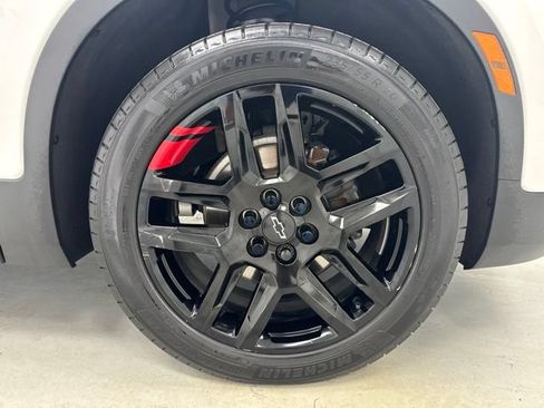 Used 2023 Chevrolet Blazer LT FWD image 30