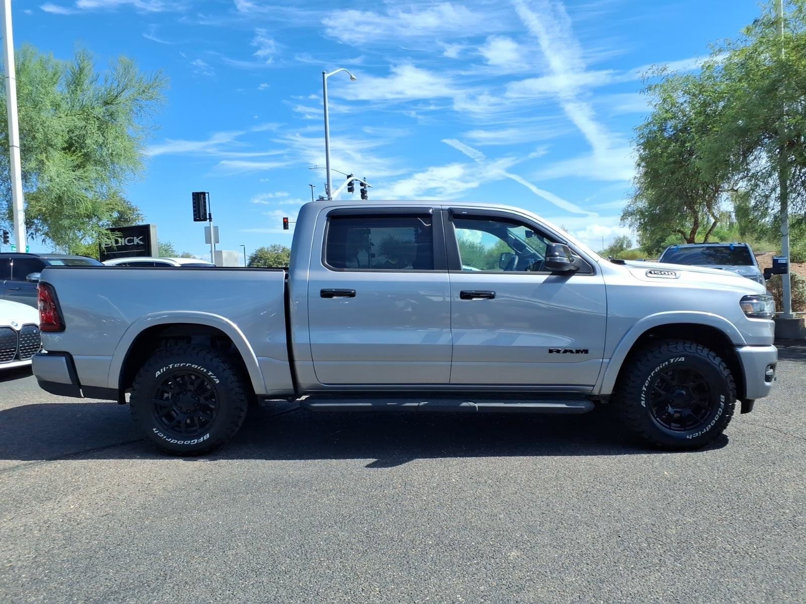 Used 2025 RAM 1500 Big Horn AWD/4WD image 4