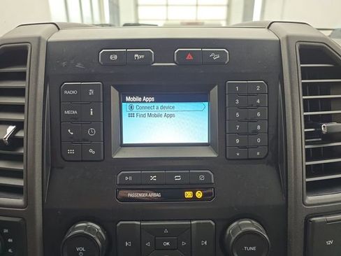 Used 2020 Ford F250 XL w/ STX Appearance Package image 19