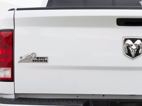 Used 2018 RAM 2500 Big Horn AWD/4WD image 12