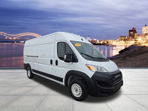 Used 2025 RAM ProMaster 2500 w/ Storage Group image 4