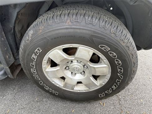 Used 2008 Toyota FJ Cruiser 2WD image 14