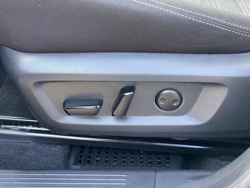 Certified 2023 Nissan Rogue SV AWD/4WD image 16