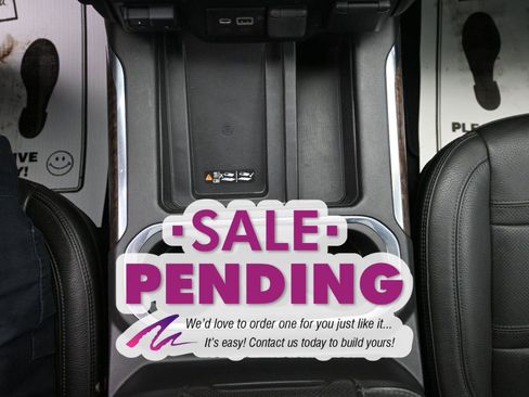 Used 2023 GMC Sierra 3500 Denali w/ Denali Ultimate Package image 37