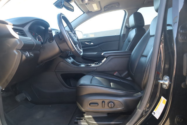 Used 2021 GMC Acadia SLT w/ Elevation Edition FWD image 13