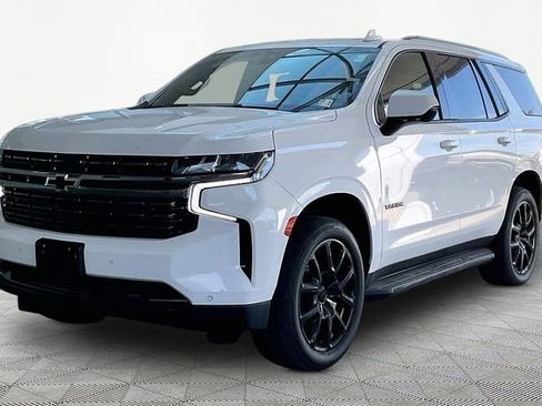 Used 2022 Chevrolet Tahoe RST image 3
