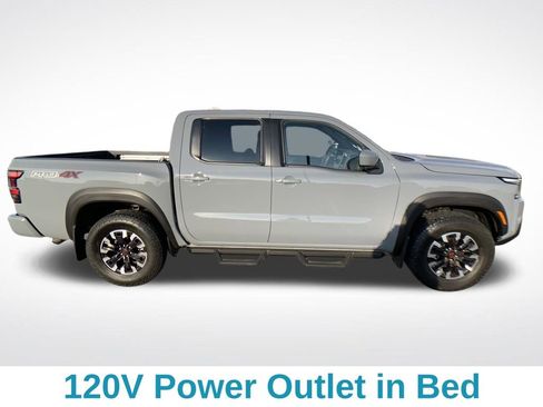 Used 2023 Nissan Frontier PRO-4X w/ Pro Convenience Package image 8