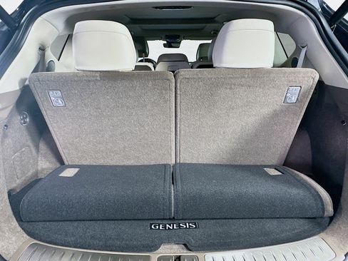 Used 2024 Genesis GV80 3.5T w/ Advanced Package image 31