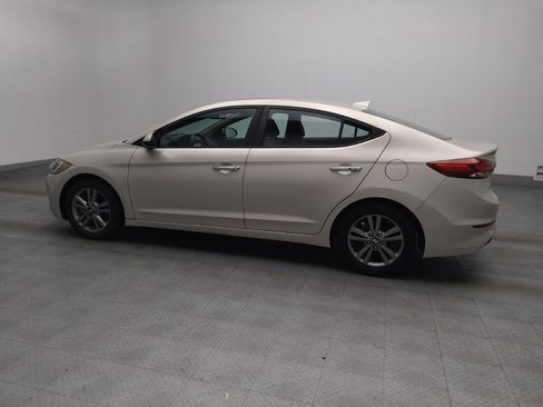 Used 2017 Hyundai Elantra Value Edition image 3
