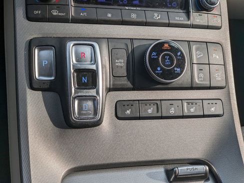 Used 2022 Hyundai Palisade Limited image 35