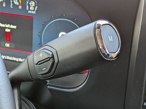 New 2026 Ford F250 Lariat w/ Black Appearance Package image 19