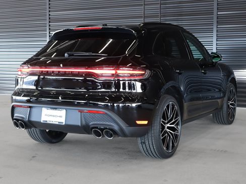 New 2026 Porsche Macan image 10