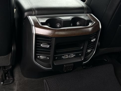 Used 2021 RAM 1500 Laramie w/ Advanced Safety Group AWD/4WD image 24