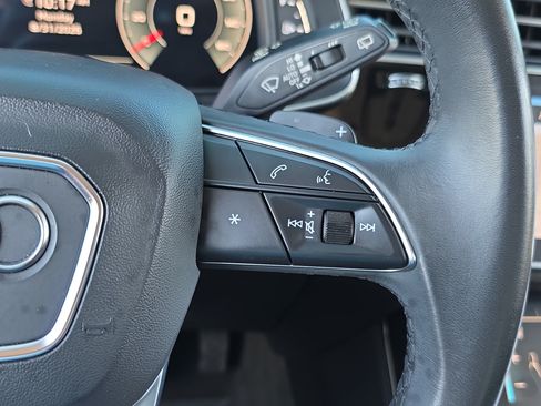 Used 2021 Audi Q8 Prestige w/ Prestige Package AWD/4WD image 21