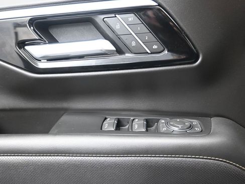 Used 2025 Chevrolet Tahoe Premier image 31