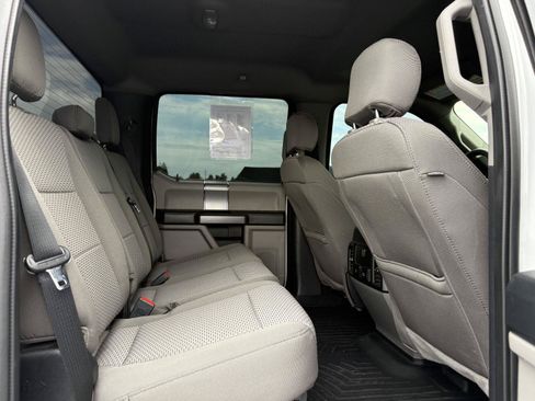 Used 2020 Ford F250 XLT w/ XLT Premium Package AWD/4WD image 24