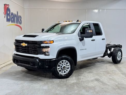 New 2025 Chevrolet Silverado 2500 W/T w/ WT Convenience Package image 2