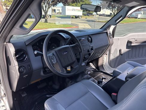 Used 2013 Ford F250 XL RWD image 23