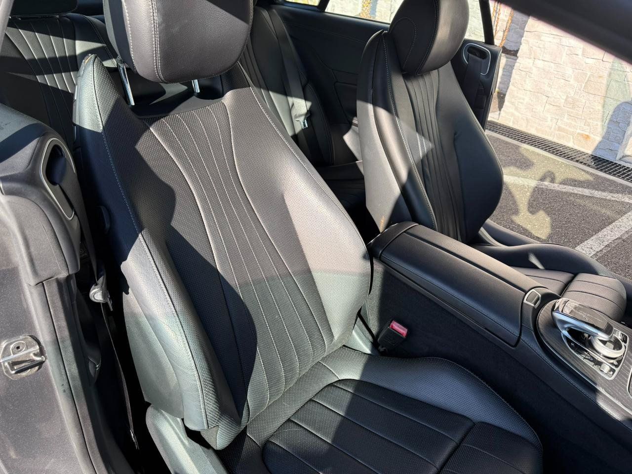 Used 2018 Mercedes-Benz E 400 Coupe image 25