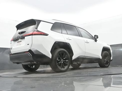 Used 2026 Toyota RAV4 SE AWD/4WD image 25