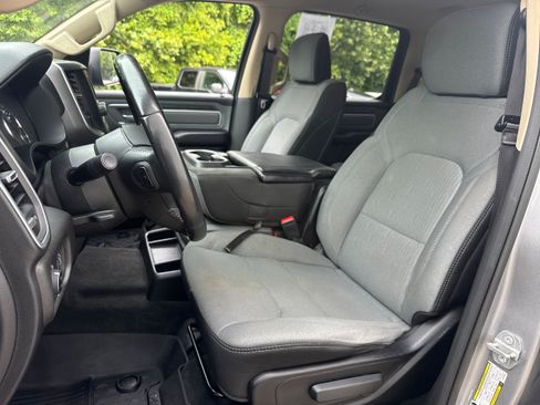 Used 2020 RAM 1500 Big Horn AWD/4WD image 4