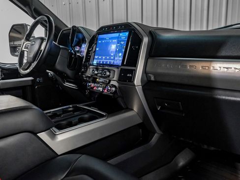 Used 2022 Ford F450 Platinum w/ FX4 Off-Road Package image 13