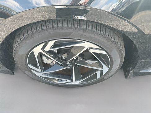 New 2026 Hyundai Sonata SEL FWD image 23