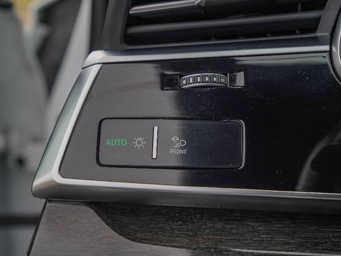 Used 2022 Audi Q7 3.0T Prestige w/ Prestige Package image 20