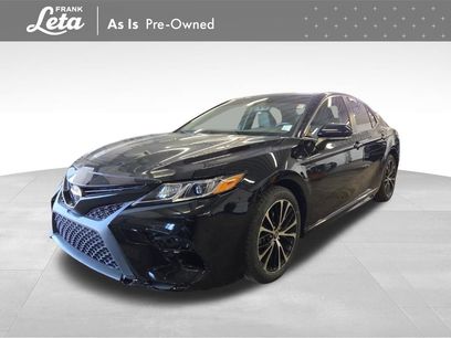 Used 2018 Toyota Camry SE w/ Convenience Package