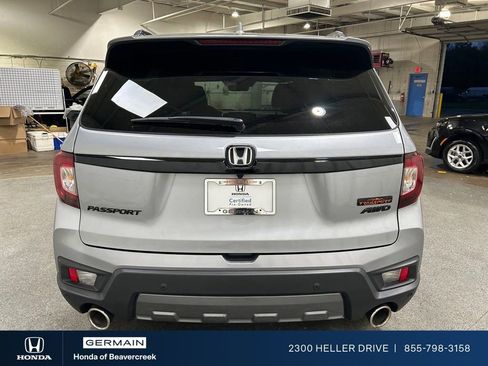 Certified 2025 Honda Passport TrailSport image 6