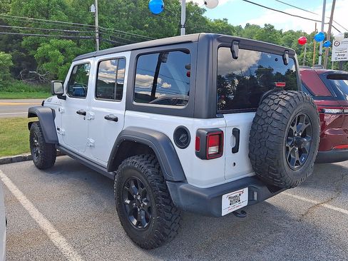 Used 2021 Jeep Wrangler Unlimited Sport AWD/4WD image 12