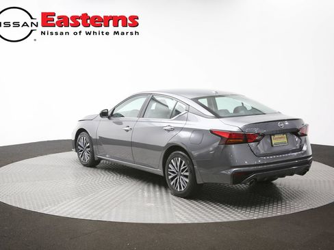 Used 2023 Nissan Altima 2.5 SV w/ SV Premium Package AWD/4WD image 64