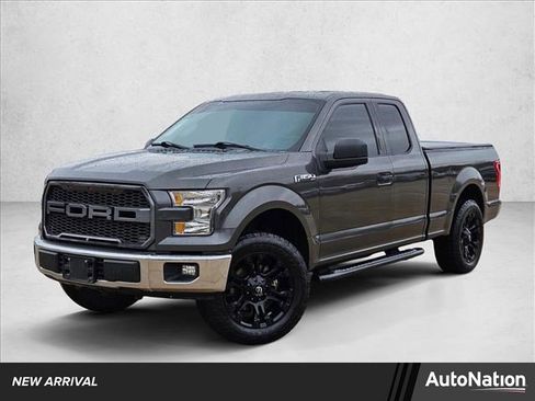 Used 2017 Ford F150 XLT image 1
