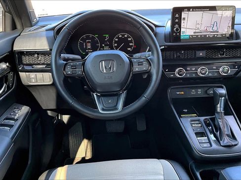 Used 2025 Honda CR-V Sport Touring image 6