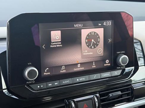 Used 2023 Nissan Pathfinder SV w/ Cargo Package image 38